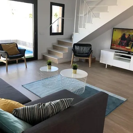 6-8p-6 Beds-swimming Pool With Jacuzzi Villa