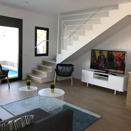 6-8p-6 Beds-swimming Pool With Jacuzzi Villa *